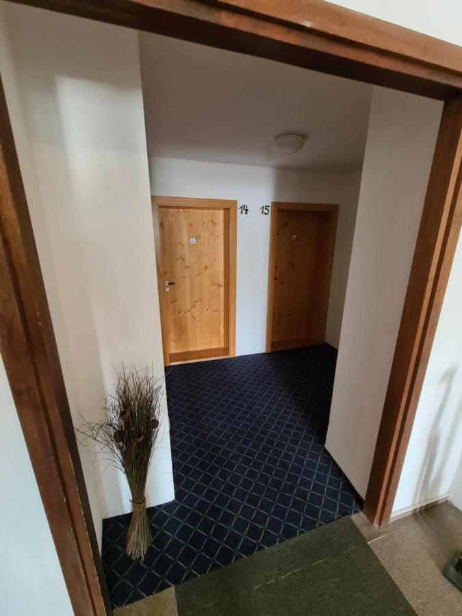 Hotel & Gasthof Zur Post Neumarkt-Sankt Veit Exterior foto
